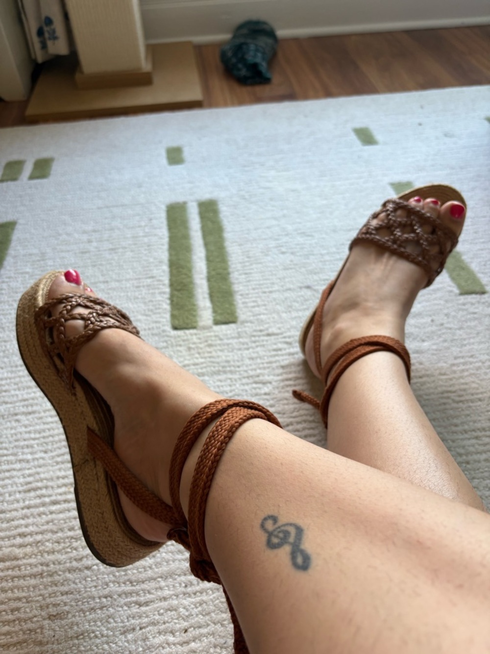 Schutz Byana Flatform Espadrille Tie Up Sandal - Picture 4 of 6